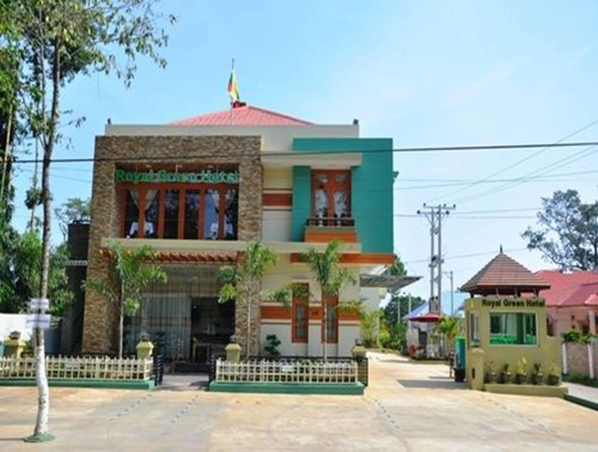 โรงแรมรอยัล กรีน พินอูลวิน ภายนอก รูปภาพ