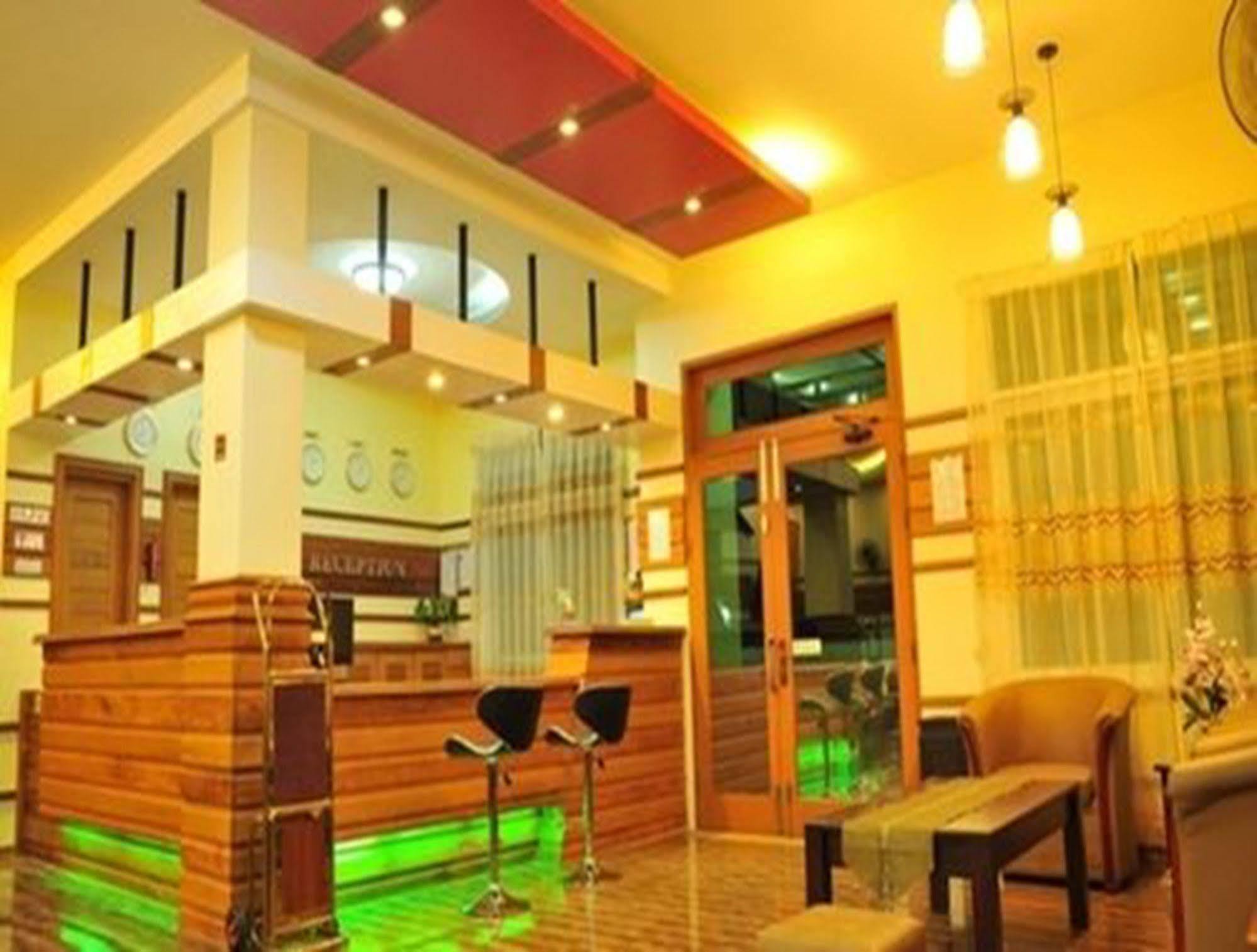 โรงแรมรอยัล กรีน พินอูลวิน ภายนอก รูปภาพ