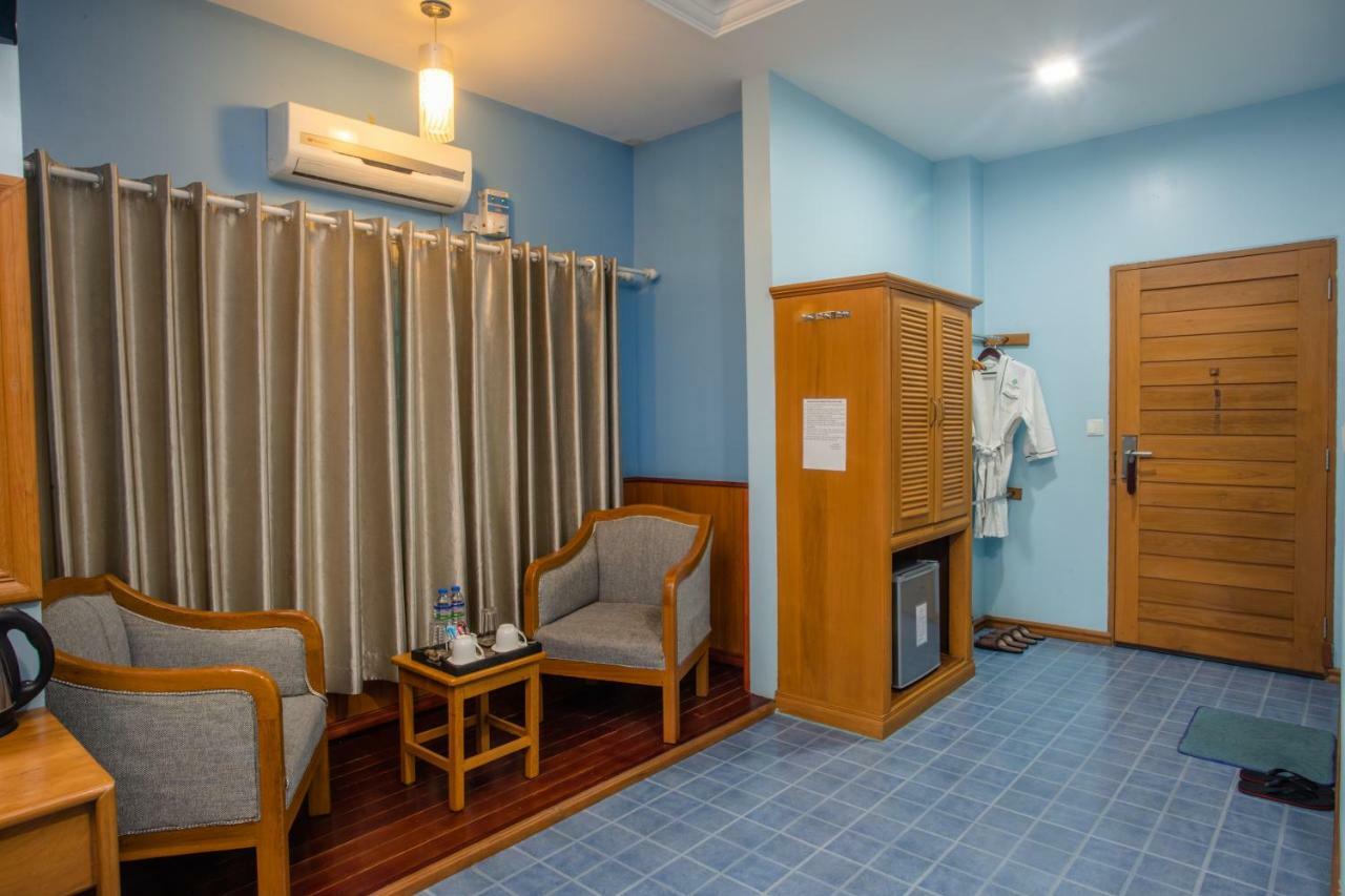 โรงแรมรอยัล กรีน พินอูลวิน ภายนอก รูปภาพ