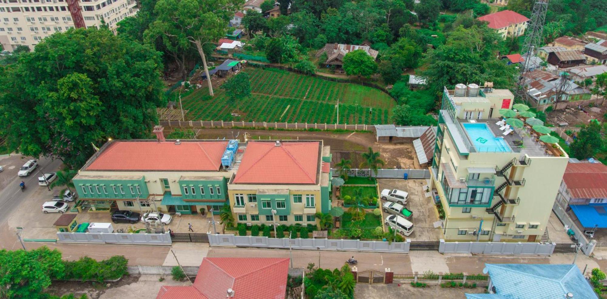 โรงแรมรอยัล กรีน พินอูลวิน ภายนอก รูปภาพ